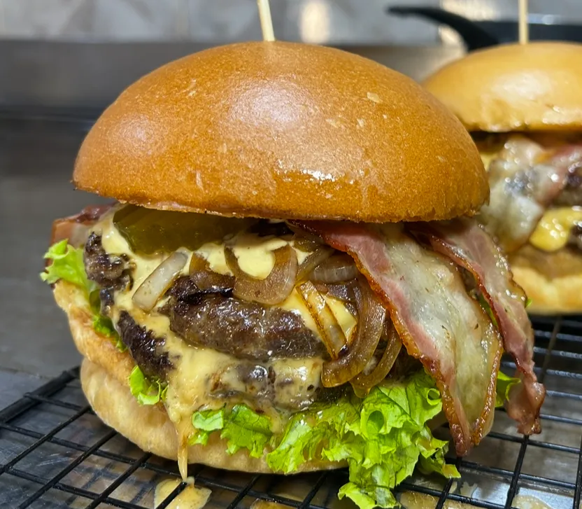 MAXI BURGUER